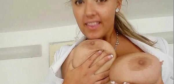  Big tits plump nurse Donna gets nasty in hospital